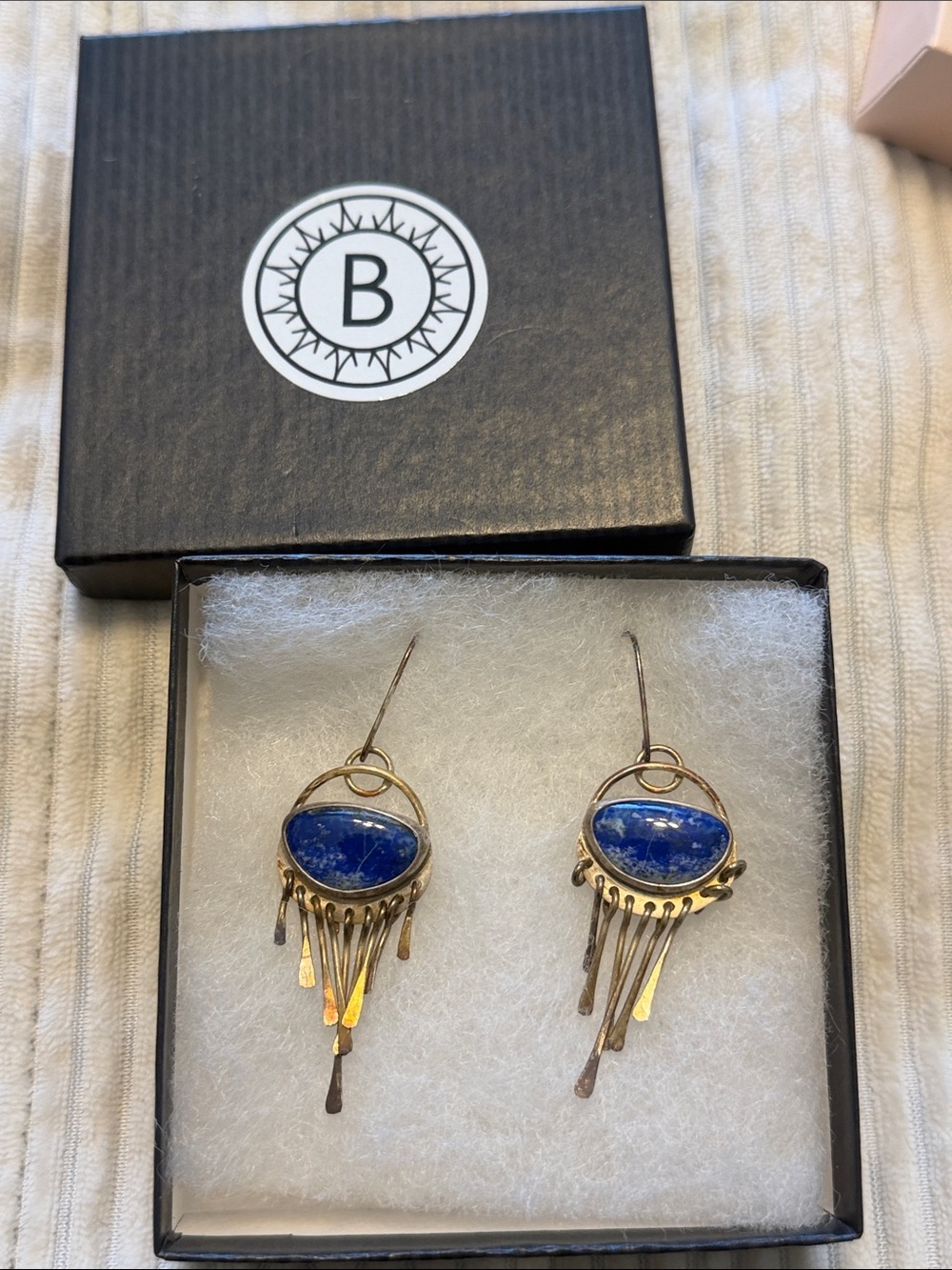 Bespoken jewelry sodalite earrings